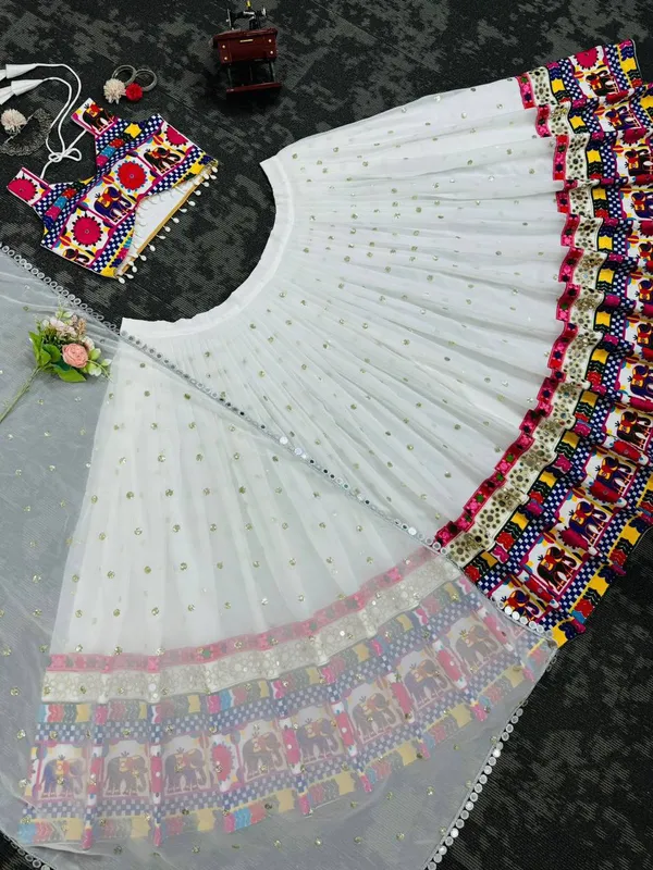 Navratri_Lehenga_Set_White