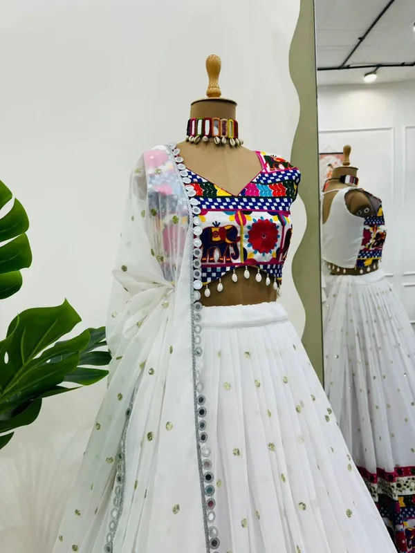 Navratri_Lehenga_Set_White