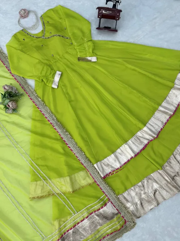 Organza_Silk_Anarkali_Lehenga_Set