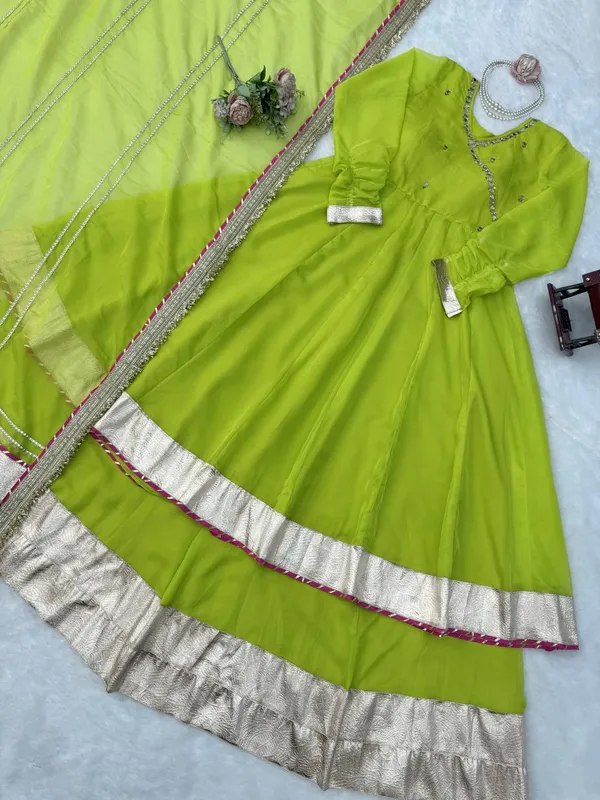 Organza_Silk_Anarkali_Lehenga_Set