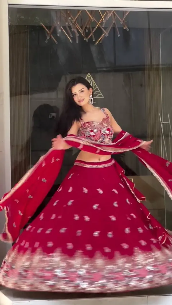 Georgette_Embroidered_Lehenga_Choli_Set