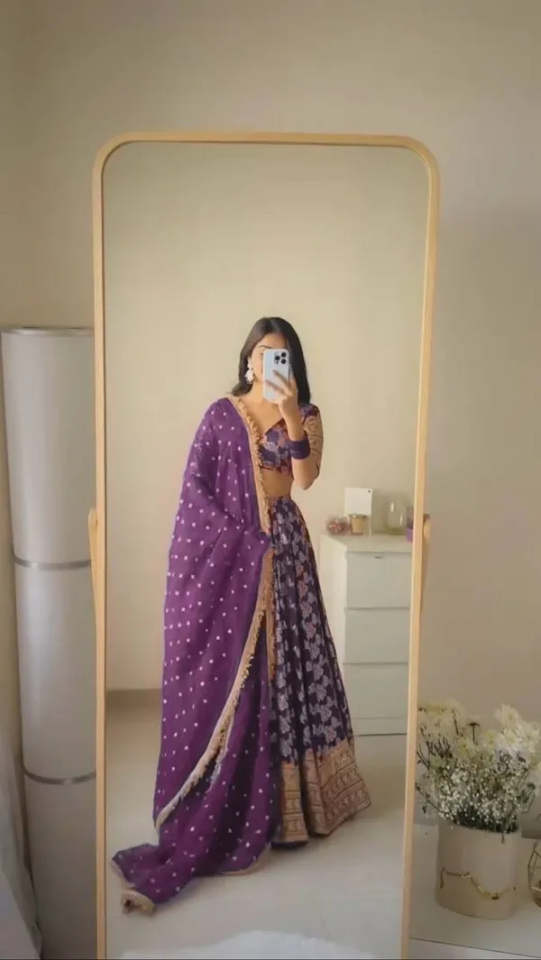 Jacquard_Silk_Festive_Lehenga_Wear_Set
