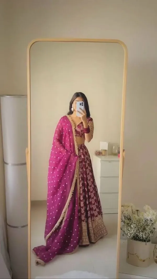 Jacquard_Silk_Festive_Lehenga_Wear_Set