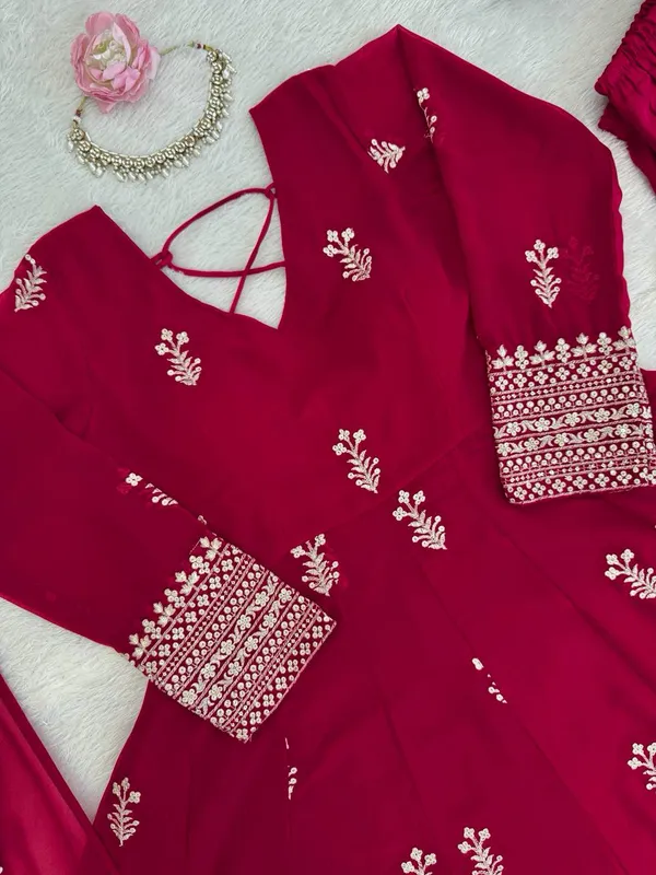Georgette_Anarkali_Pant_Dupatta_Set