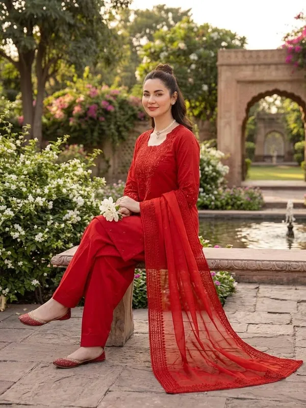 Crepe_Thread_Work_Farshi_Suit_Set
