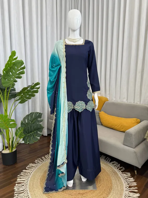Chinon_Dupatta_Elegant_Festive_Outfit_Set