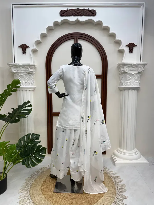 Chanderi_Fabric_Daily_Casual_Wear_Suit