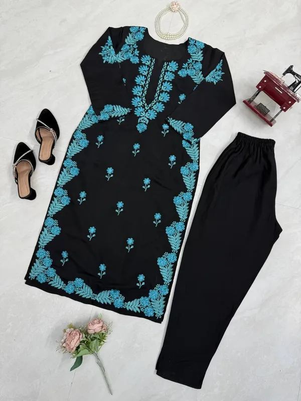 Roman_Silk_Thread_Work_Top_Set