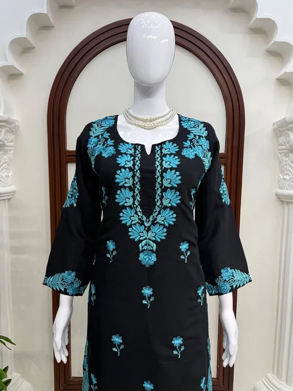 Roman_Silk_Thread_Work_Top_Set