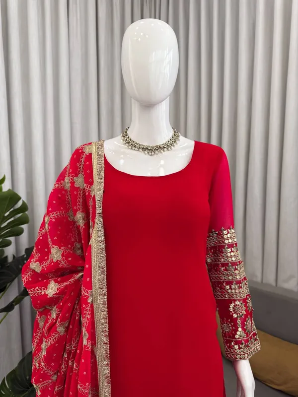 Red_Elegant_Festive_Anarkali_Dress_Set