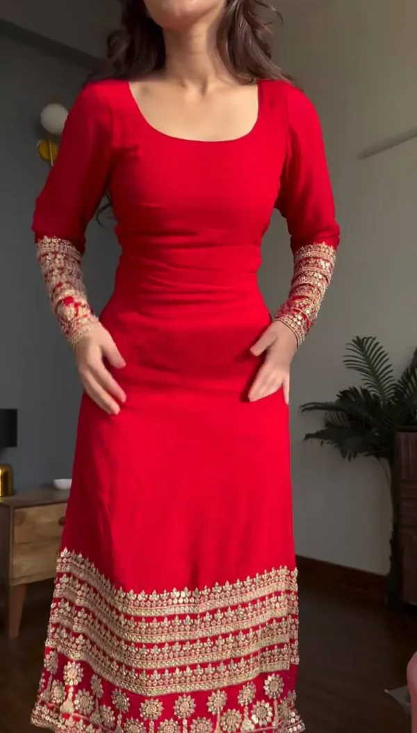 Red_Elegant_Festive_Anarkali_Dress_Set