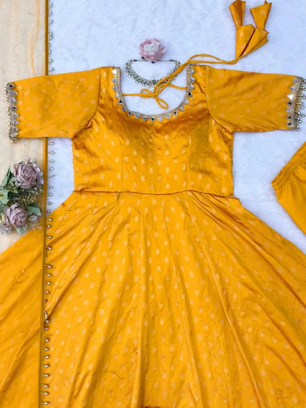 Chanderi_Jacquard_Premium_Anarkali_Dress_Set