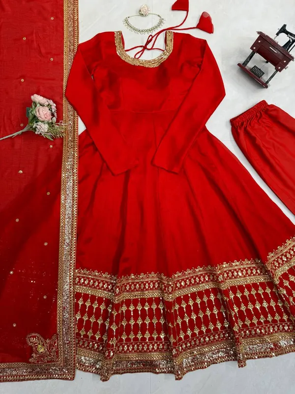 Vichitra_Silk_Party_Wear_Gown_Set