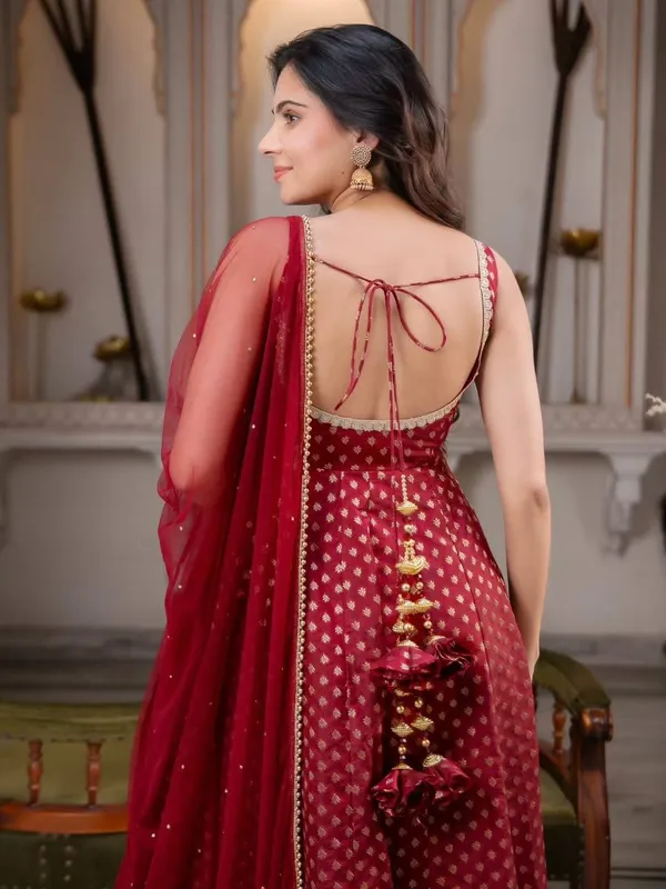 Chanderi_Jacquard_Elegant_Anarkali_Suit_Set