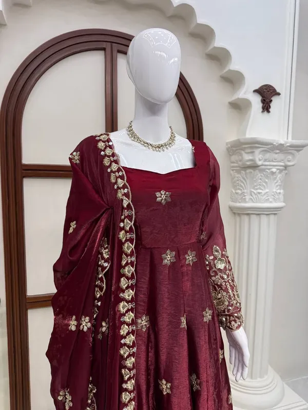 Fendy_Silk_Designer_Anarkali_Pant_Set