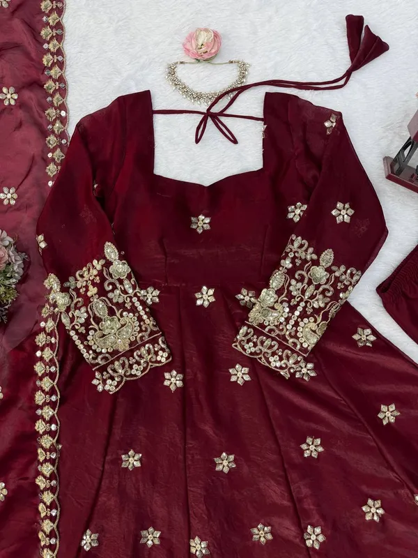 Fendy_Silk_Designer_Anarkali_Pant_Set