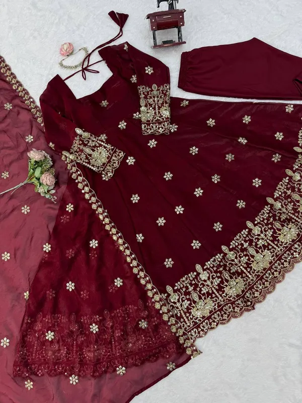 Fendy_Silk_Designer_Anarkali_Pant_Set