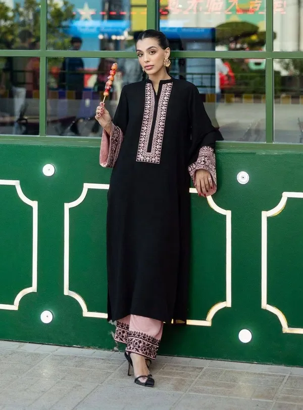 Rayon_Cotton_2_Piece_Set_with_Intricate_Thread_Work_Top_and_Plazo_Black
