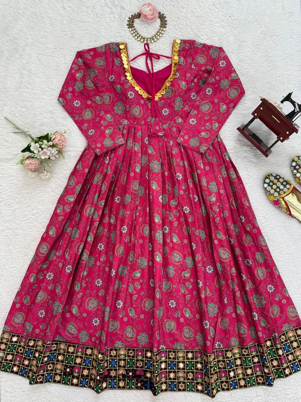 Rayon_Embroidered_Digital_Print_Kurti_for_Women