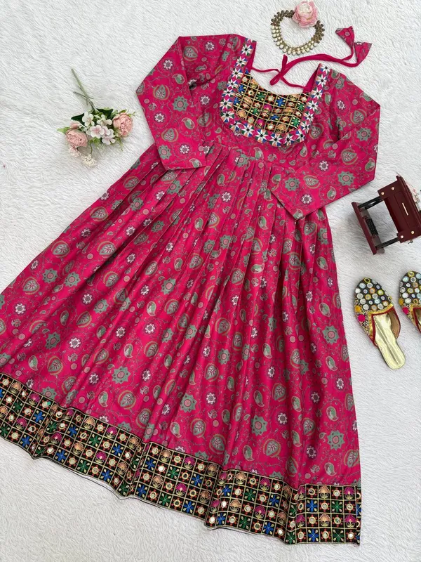 Rayon_Embroidered_Digital_Print_Kurti_for_Women
