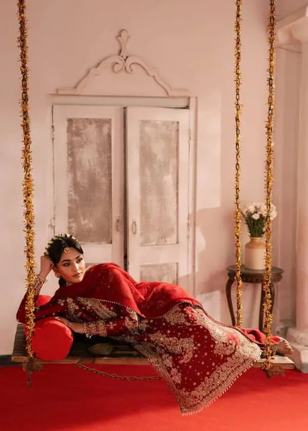 Roman_Silk_Palazzo_Suit_Set_with_Rivet_Moti_&_Thread_Embroidery
