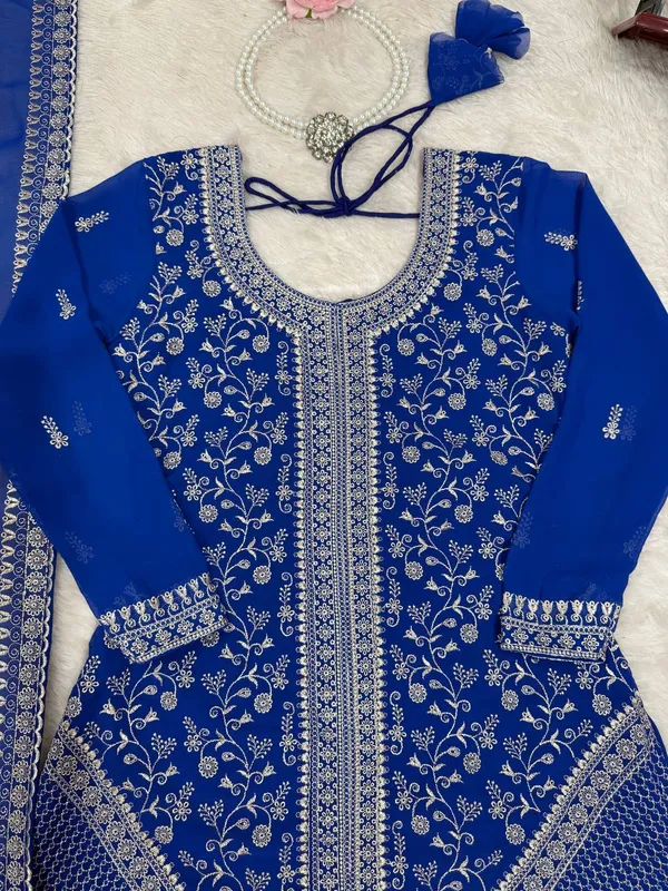 Georgette_Embroidered_Top_Plazo_Set