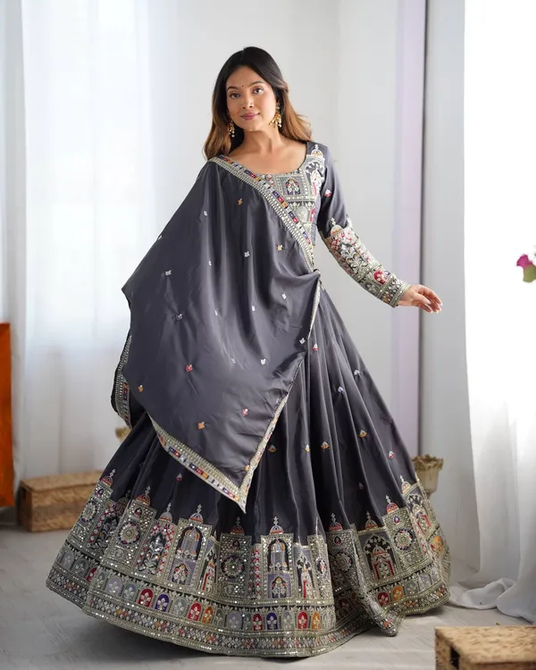 Crepe_Silk_Lehenga_Festive_Wear_Set
