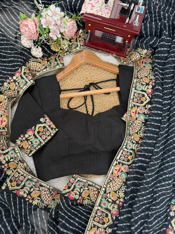 Printed_Saree_Stylish_Casual_Wear_Set