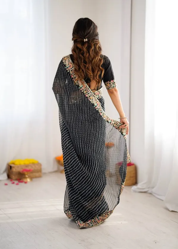 Printed_Saree_Stylish_Casual_Wear_Set