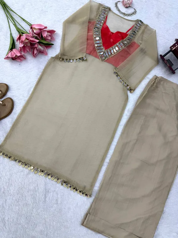Salsa_Silk_Designer_Top_Plazo_and_Digital_Print_Inner_Tube_Set