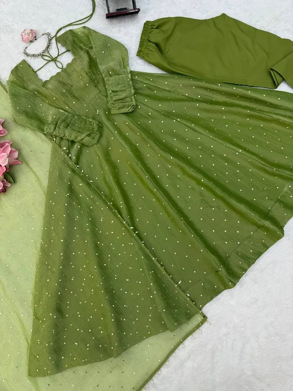Salsa_Silk_Foil_Work_Gown_Pant_Dupatta_Set_Green