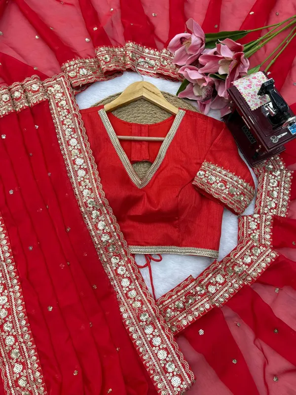 Tibby_Silk_Red_Saree
