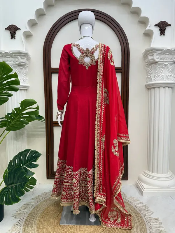Vichitra_silk__Red_Anarkali_Set