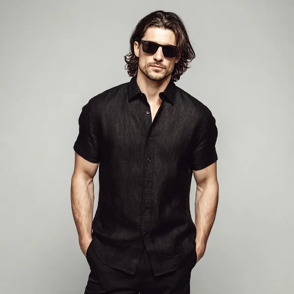 The_Versatile_Black_Half_Sleeve_Linen_Shirt_For_Men