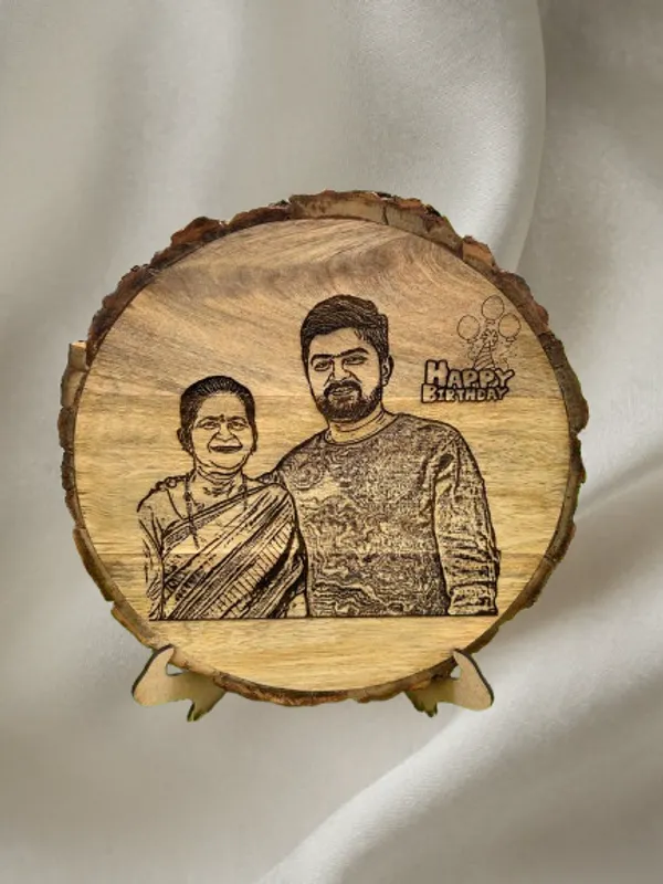 Premium_Wooden_Engraved_Frame_Circle