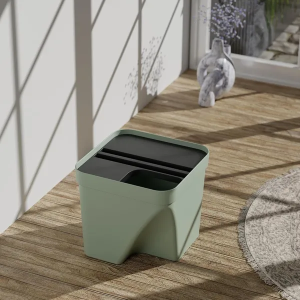 Square_Dustbin_-_Green
