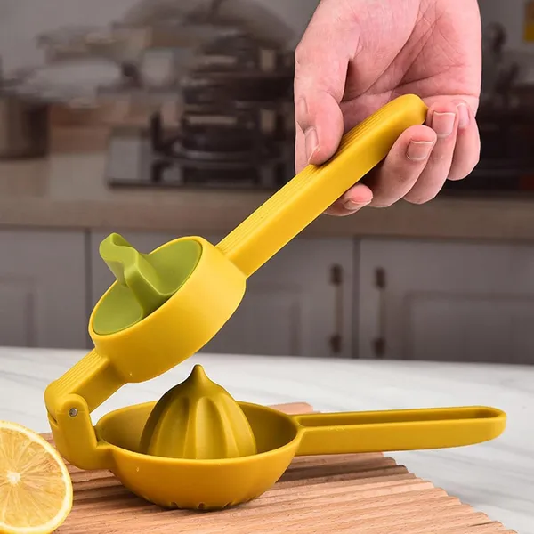Lemon_Lime_Citrus_Squeezer_and_Juicer_(Multicolor)