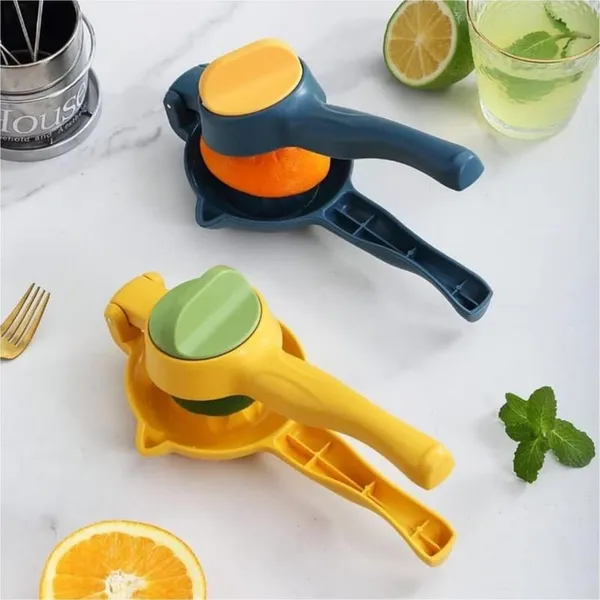 Lemon_Lime_Citrus_Squeezer_and_Juicer_(Multicolor)
