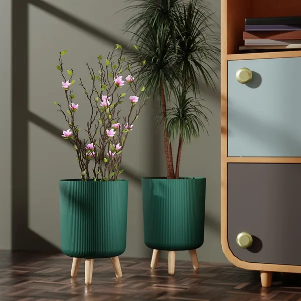 Flower_Pot_with_Plastic_Legs_(Green)_(Pack_of_1)