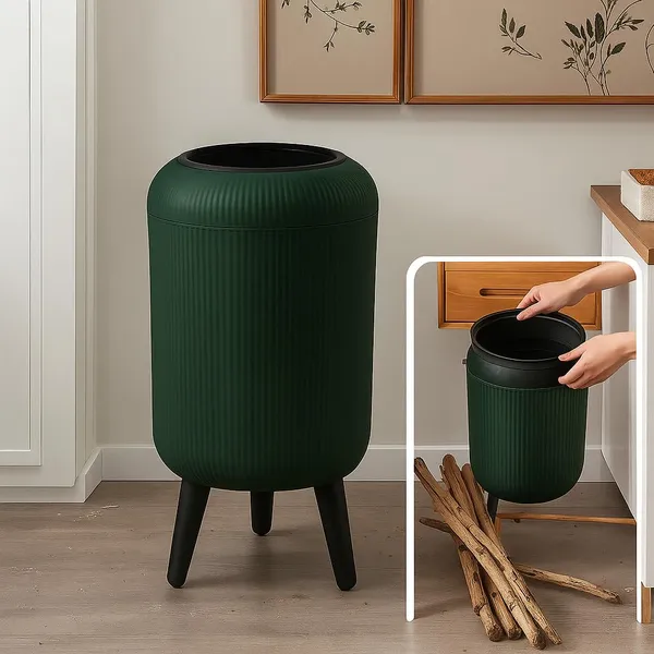 Dustbin_with_Legs_(Green_&_Black)