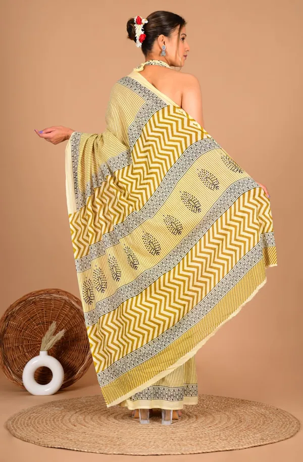 Cream_Soft_Mulmul_Cotton_Saree