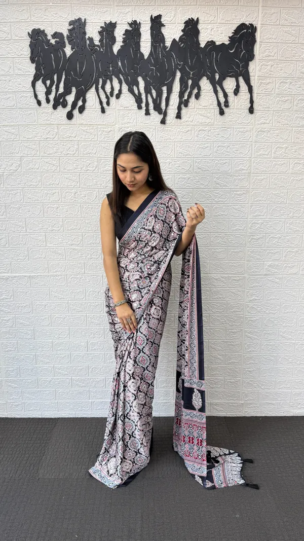Midnight_Black_|_Mirror_Work_Semi_Gajji_Silk_Saree