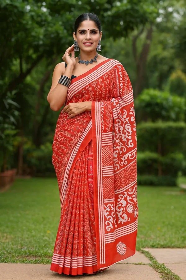 Red_Soft_Mulmul_Cotton_Saree_For_Women