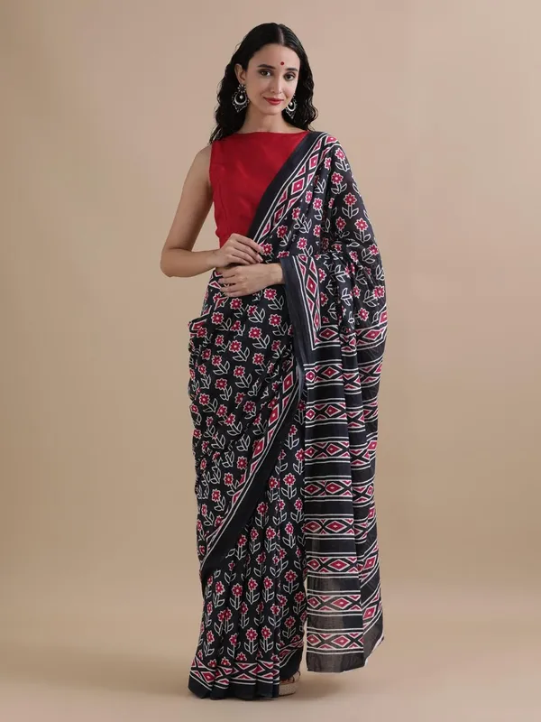 Black_Soft_Mulmul_Cotton_Saree_For_Women