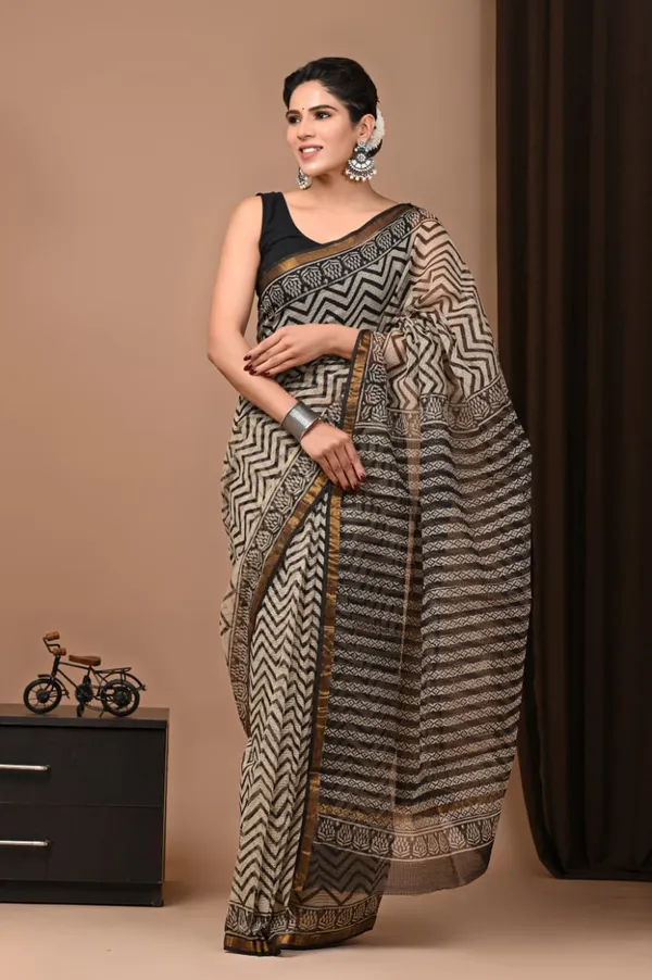 Black_&_White_Elegant_Pure_Kota_Saree_For_Women