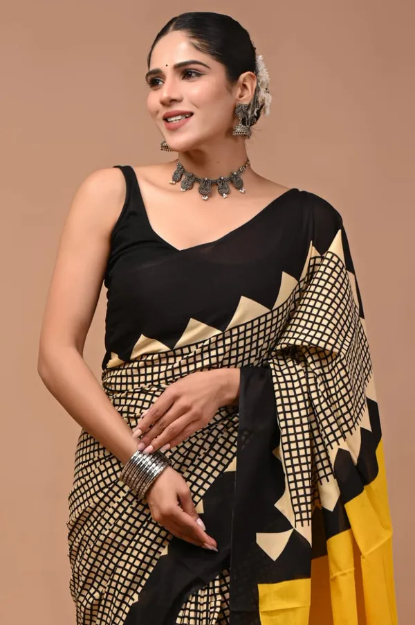 Black_Soft_Mulmul_Cotton_Saree