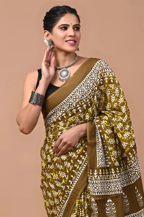 Olive_Green_Soft_Mulmul_Cotton_Saree