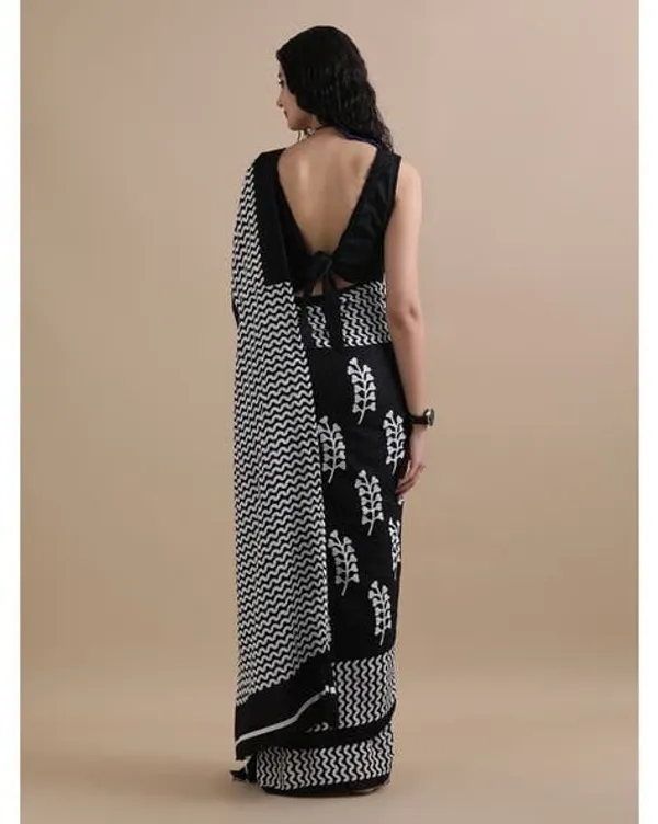 Black_Soft_Mulmul_Cotton_Saree