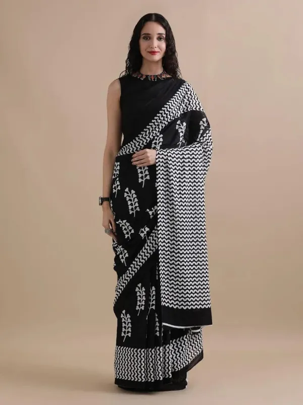 Black_Soft_Mulmul_Cotton_Saree