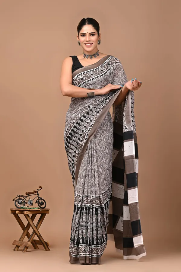 Black_Soft_Mulmul_Cotton_Saree